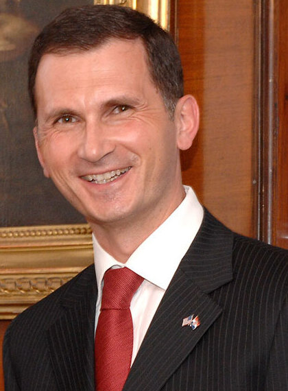 Primorac - Elias Zerhouni (cropped) (cropped).jpg