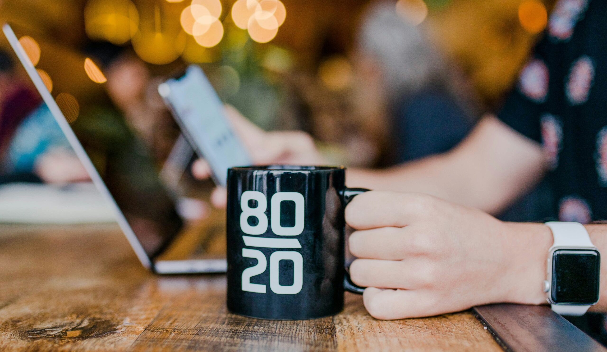 80/20 for less stress: priorities and efficiency in the workplace - Photo by Austin Distel on Unsplash