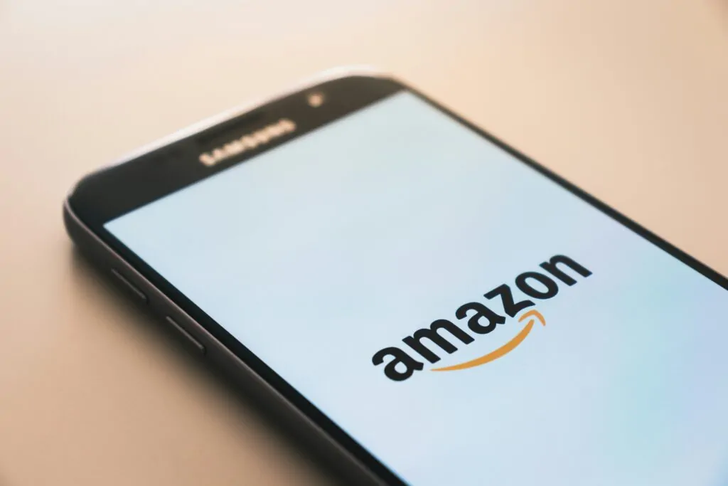 How to shop on Amazon in Croatia: a buyer's guide - Photo by Christian Wiediger on Unsplash