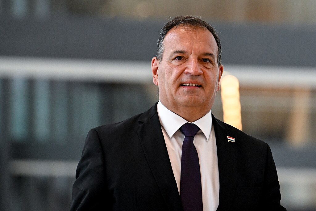 Vili Beroš biografija i politička karijera 1 Vili Beroš biografija i politička karijera - © European Union, 1998 – 2025, Public domain, via Wikimedia Commons