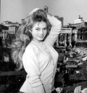 Brigitte Bardot biografija legendarne francuske glumice - Reporters Associati & Archivi, Public domain, via Wikimedia Commons